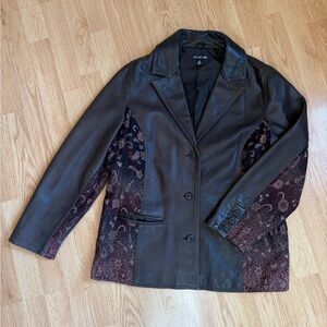 August Max Women’s Leather Jacket